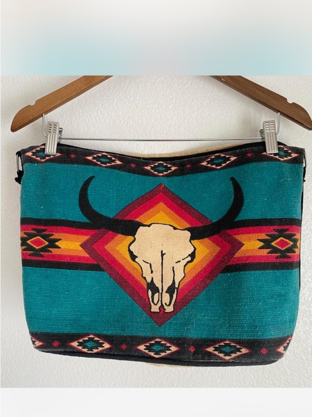 Vintage El Paso Saddleblanket Co. western steer skull shoulder bag, multi-color